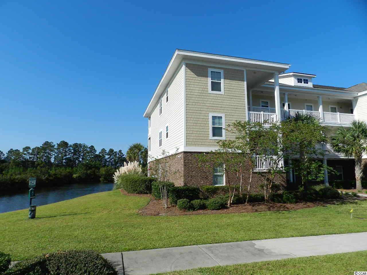 374 Kiskadee Loop - Photo 1