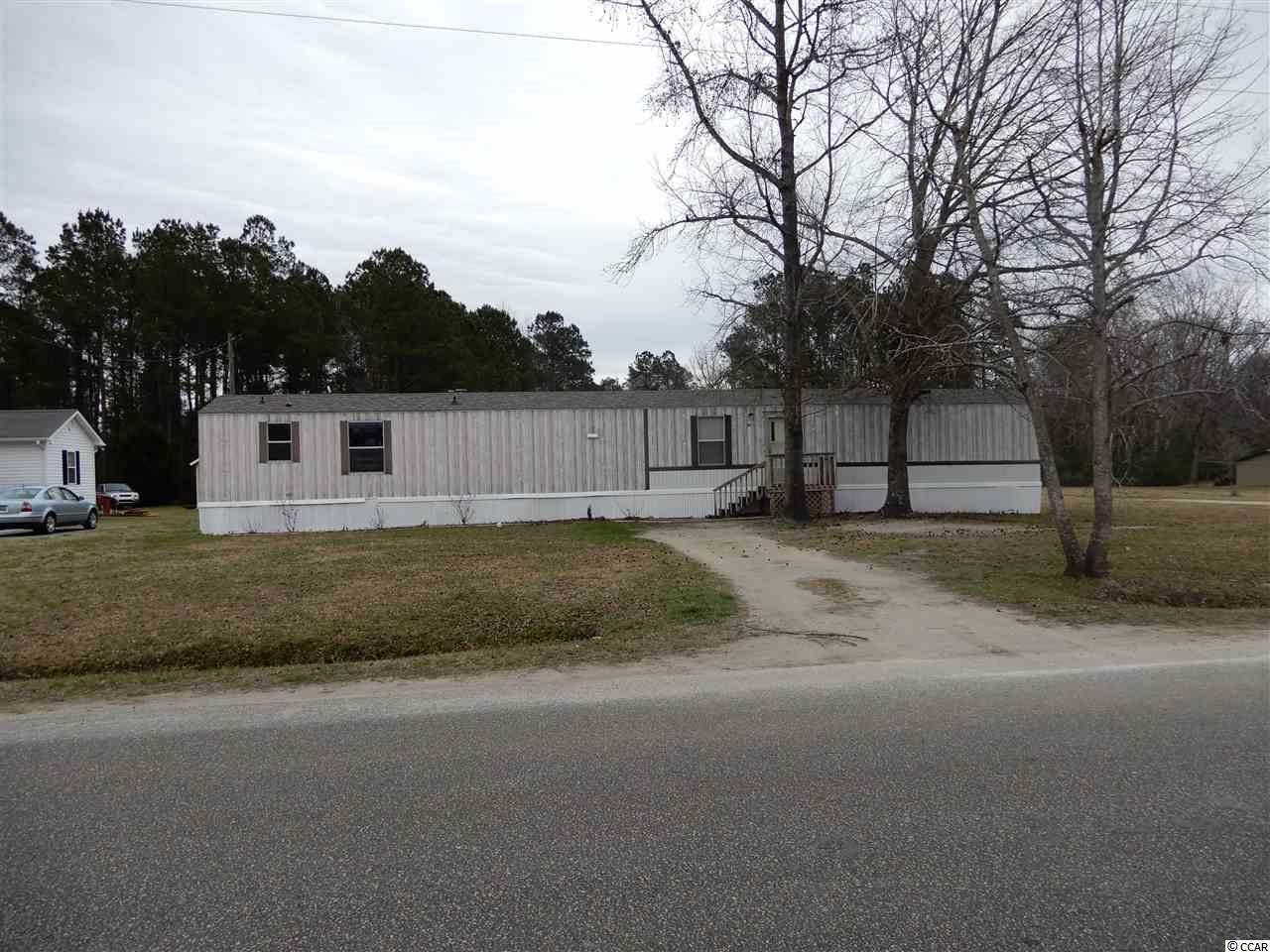 417 Bear Grass Rd. E - Photo 1