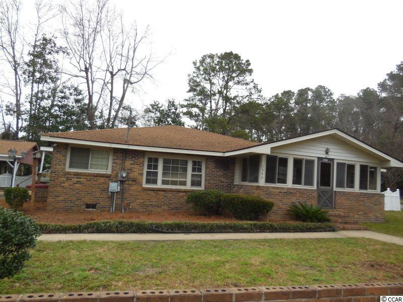 1599 Watson Ave. - Photo 1
