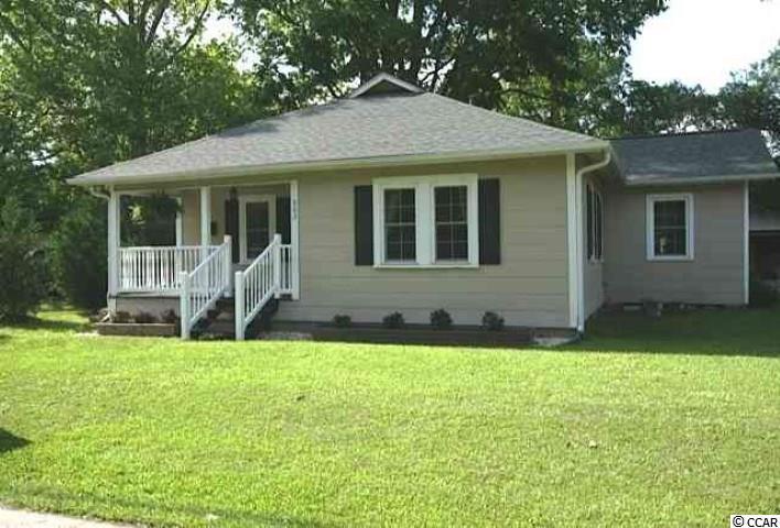 902 10th Ave. - Photo 1