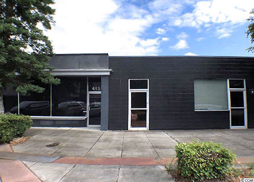 417 Broadway St. - Photo 1