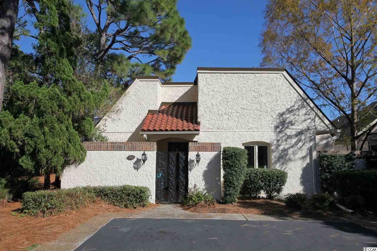 17 Valencia Circle - Photo 1