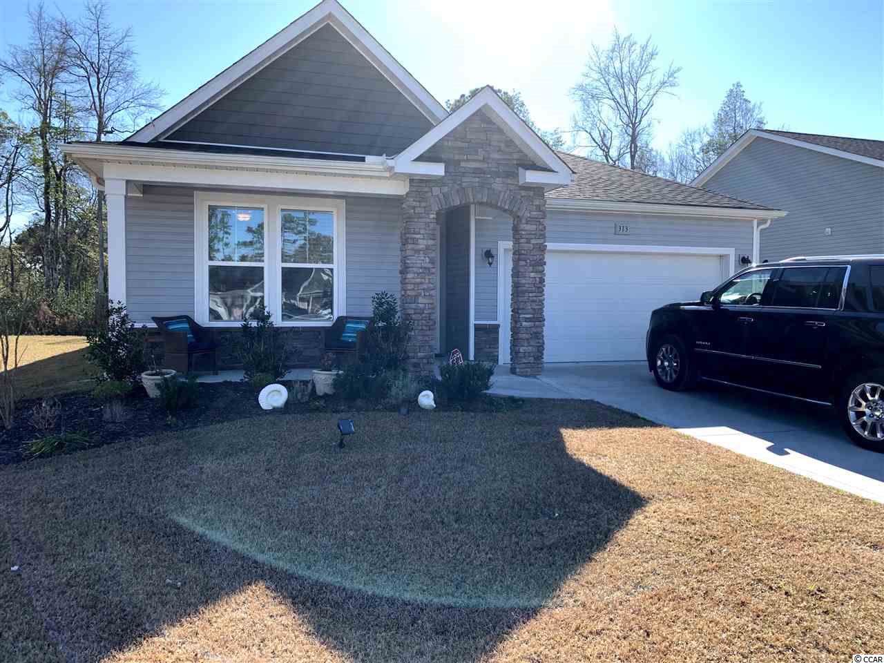 313 Brighton Pl. - Photo 1