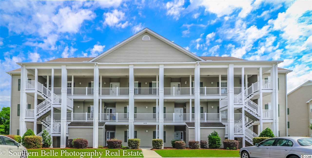 5852 Longwood Dr. - Photo 1