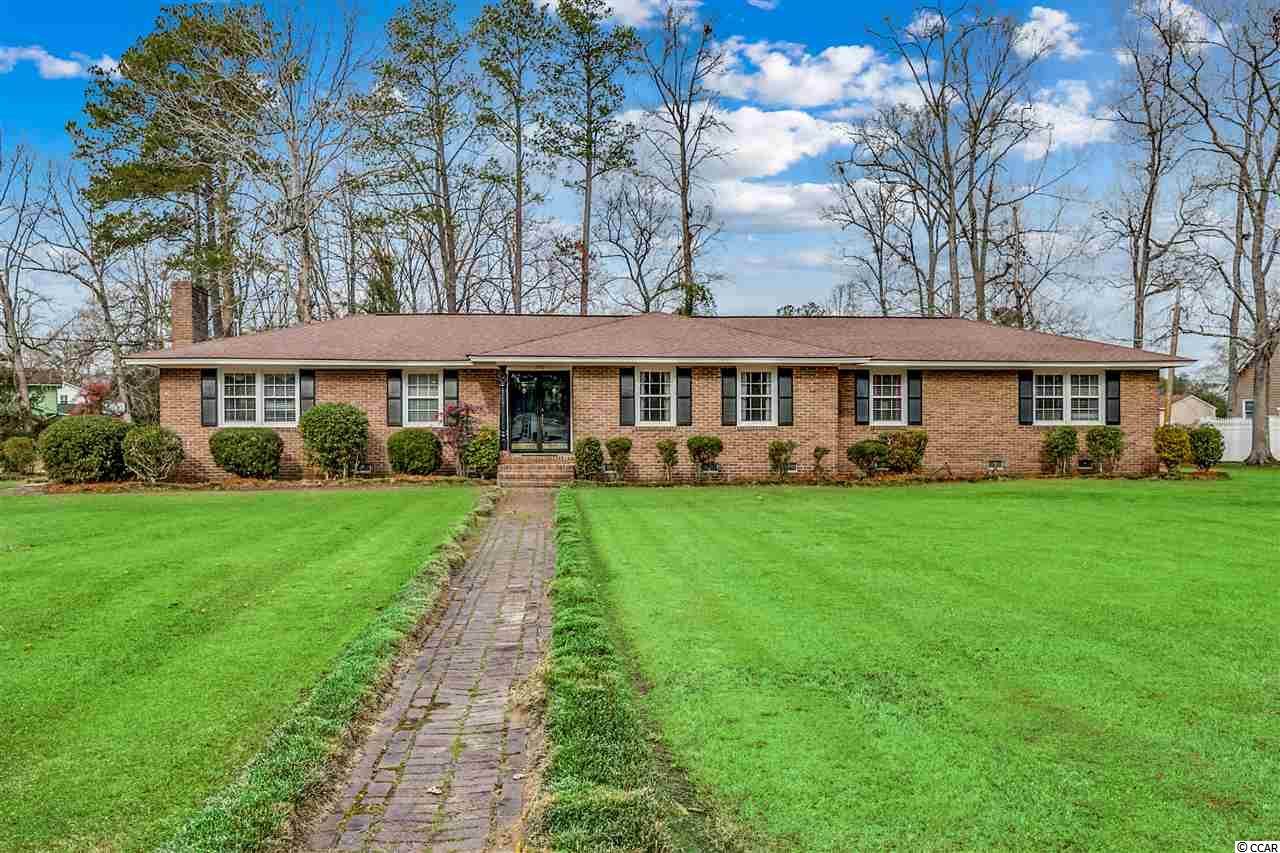 300 Crescent Dr. - Photo 1