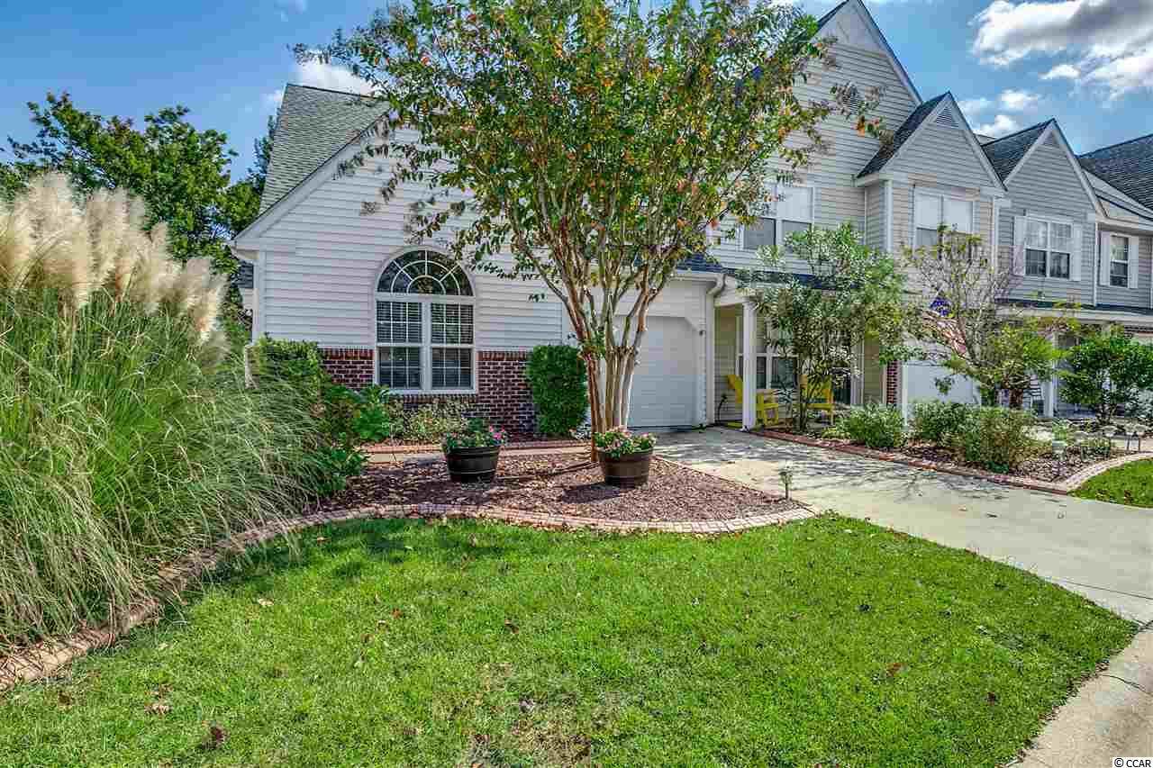 140 Wimbledon Way - Photo 1