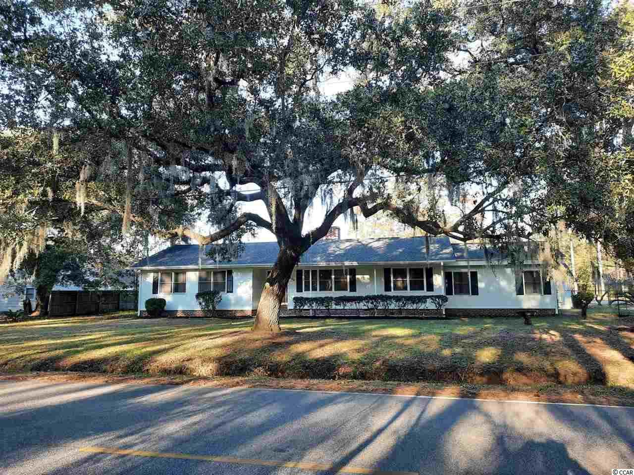 646 Macklen Ave. - Photo 1