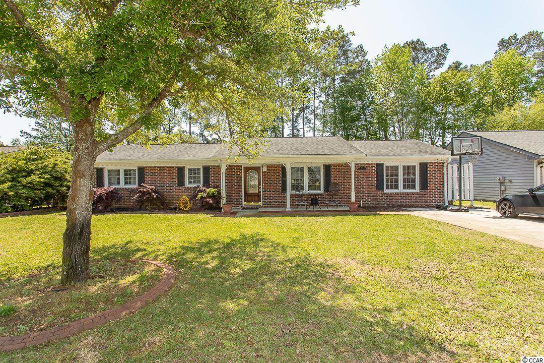 717 Plantation Dr. - Photo 1