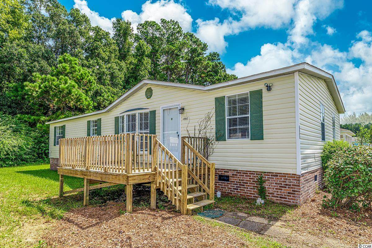 8462 Knollwood Dr. - Photo 1