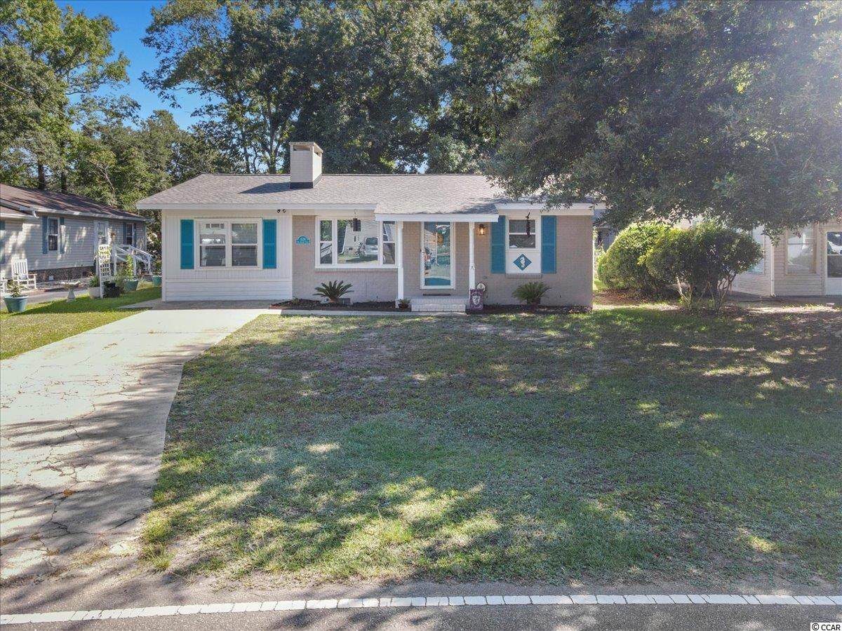 624 3rd Ave. S - Photo 1