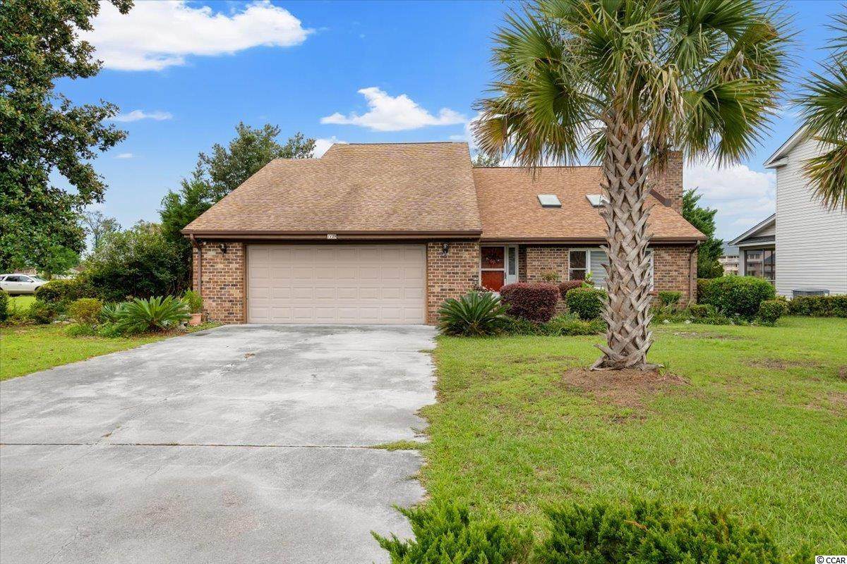 1129 Plantation Dr. - Photo 1