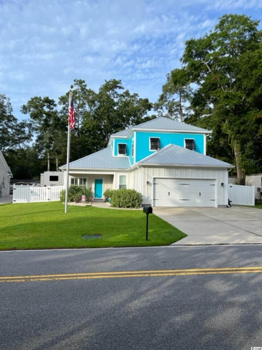 541 Seabreeze Dr. - Photo 1