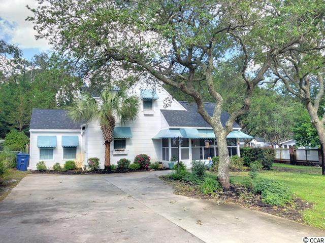 406 33rd Ave. N - Photo 1