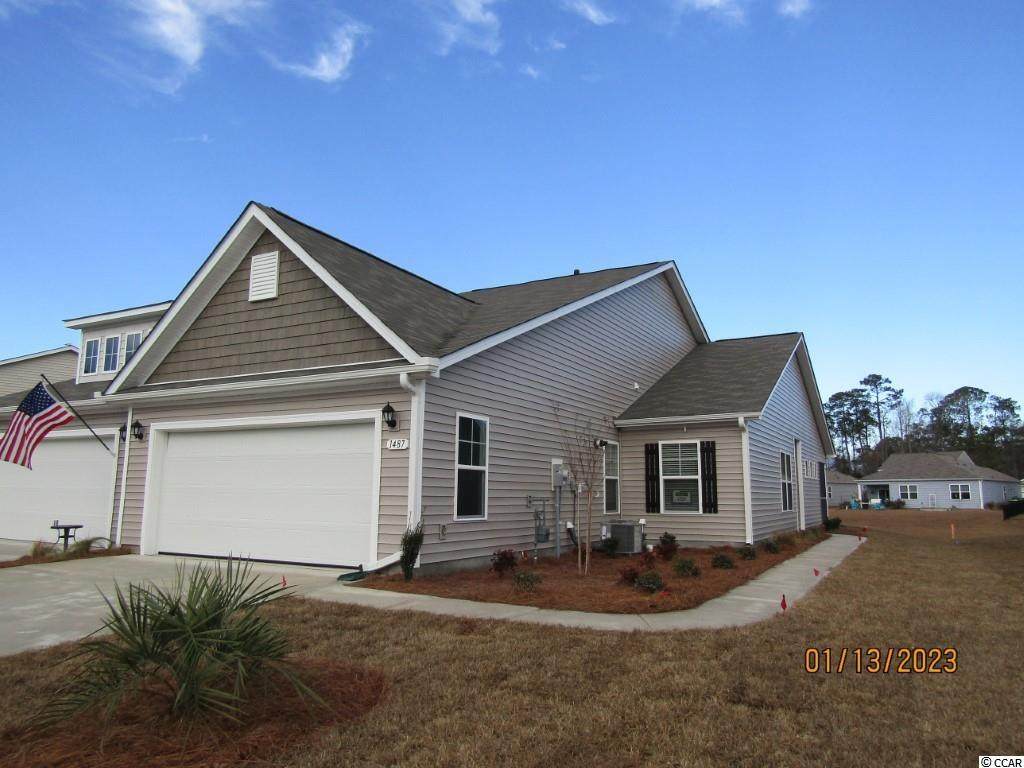1487 Jardine Loop - Photo 1