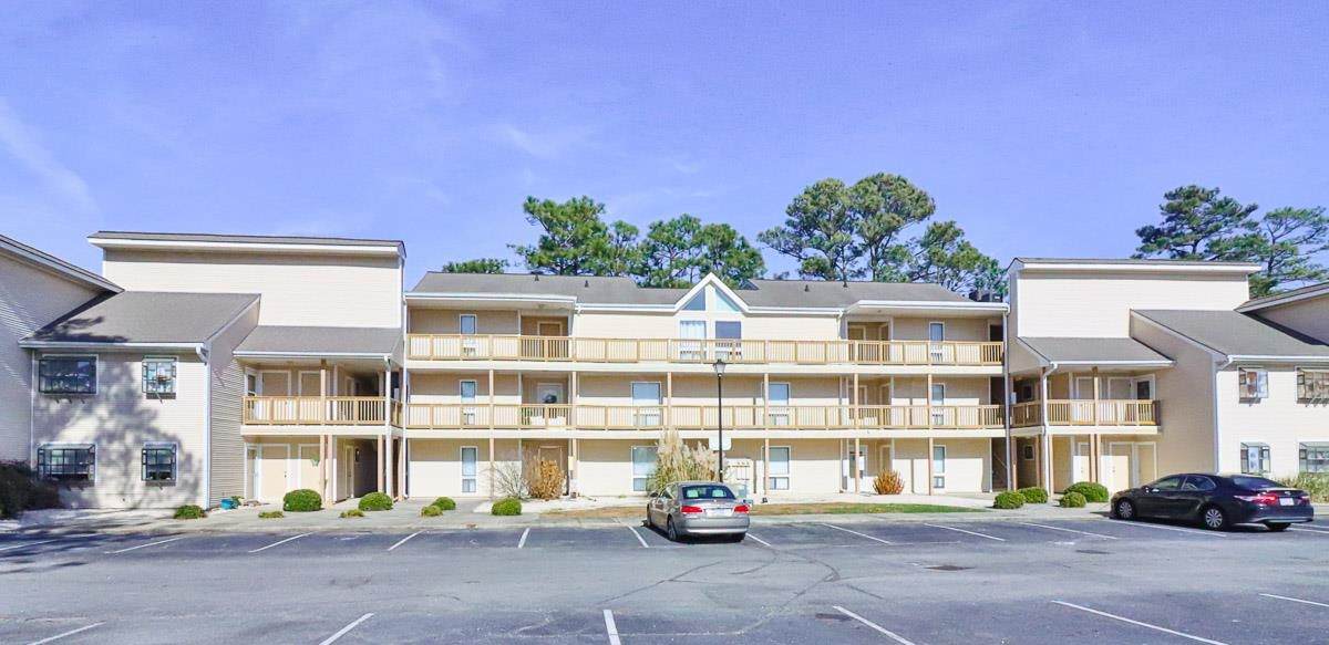 1025 Plantation Dr. W - Photo 1