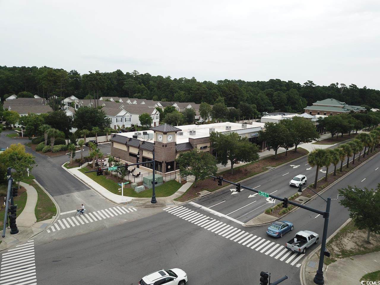 1390 Farrow Pkwy. - Photo 1