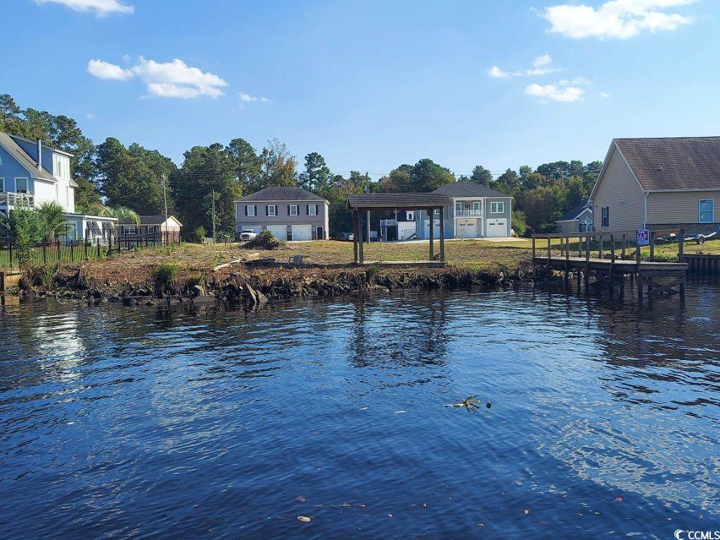 19 Smith Blvd. - Photo 1