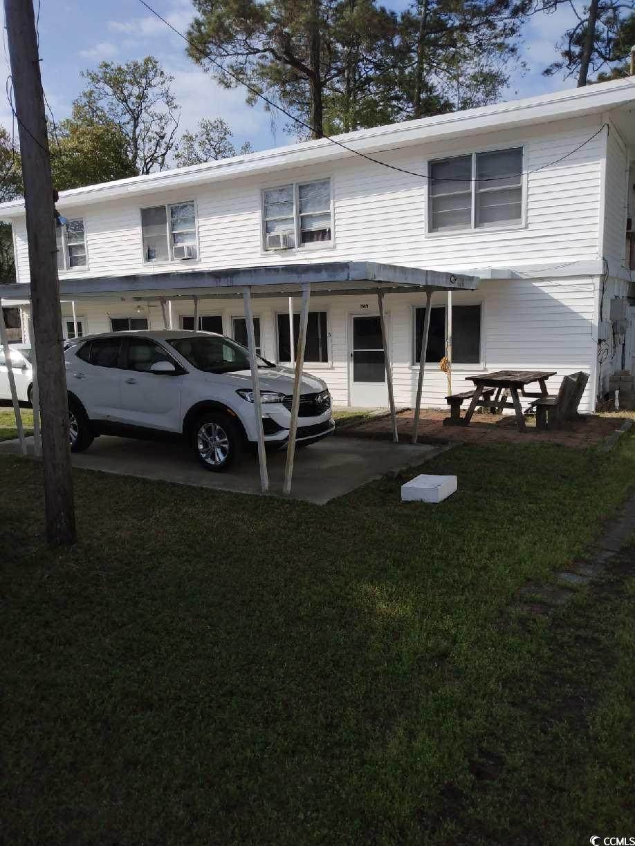 505 32nd Ave. N - Photo 1
