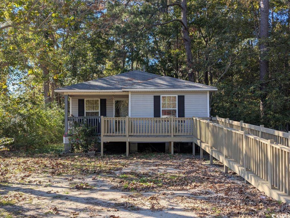 662 Main Rd - Photo 1