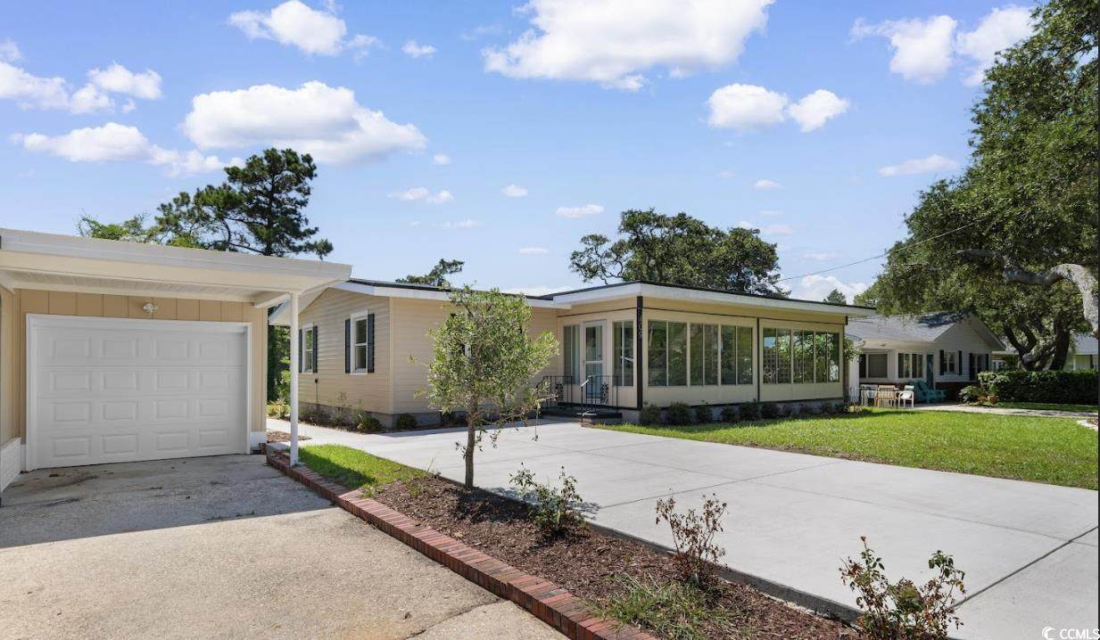 409 14th Ave. S - Photo 1