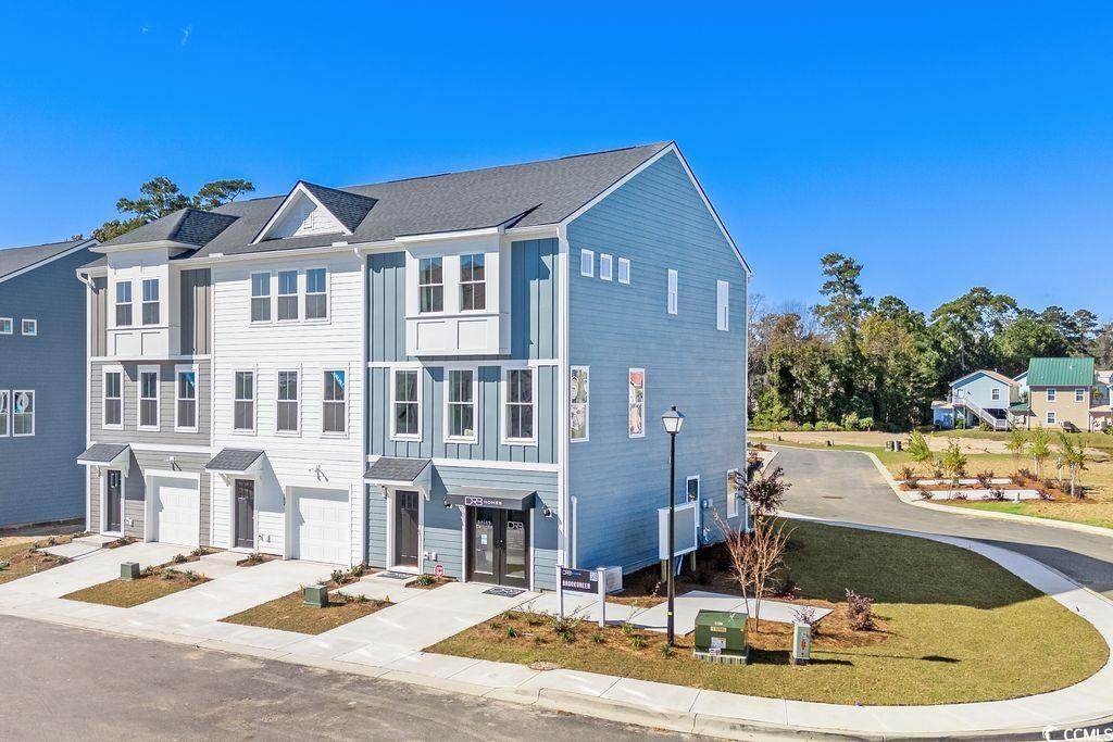 4414 Kingsport Rd. - Photo 1