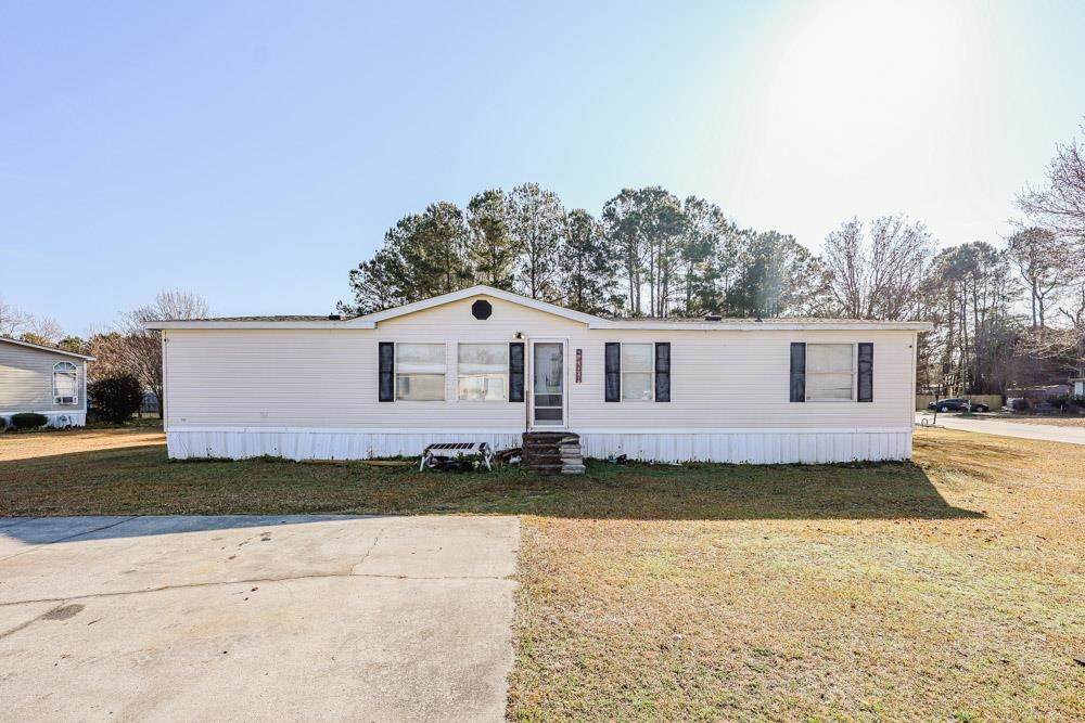 8670 Laurel Wood Dr. - Photo 1