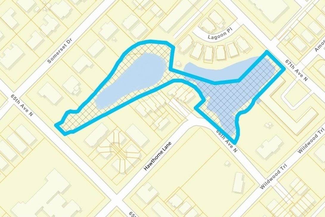 599 67th Ave. N - Photo 1