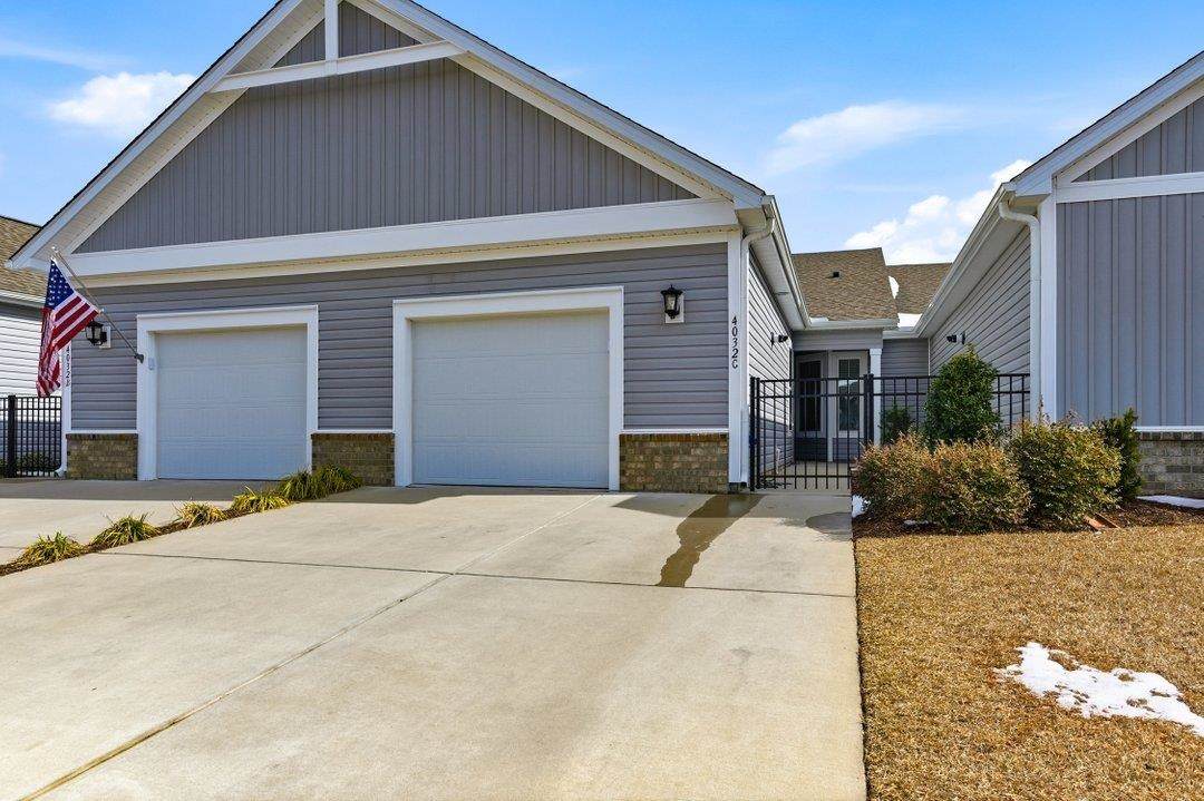4032 Taranto Loop - Photo 1