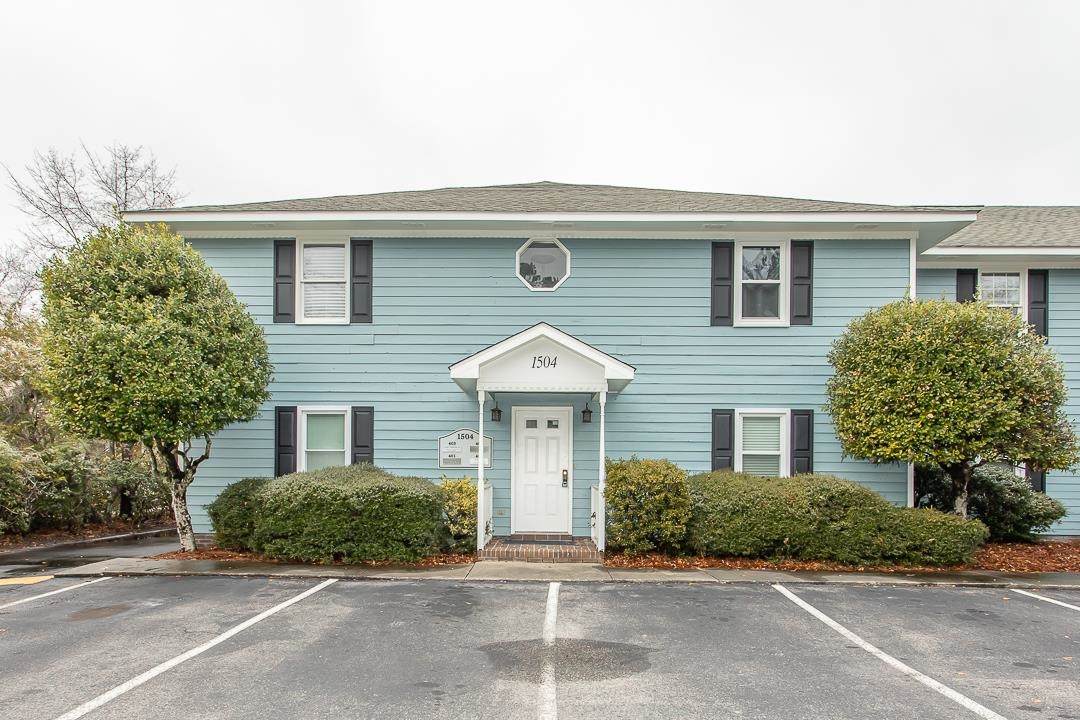 1504 Azalea Dr. - Photo 1