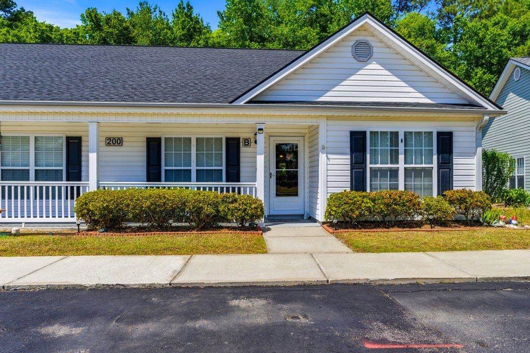 200 Country Manor Dr. - Photo 1