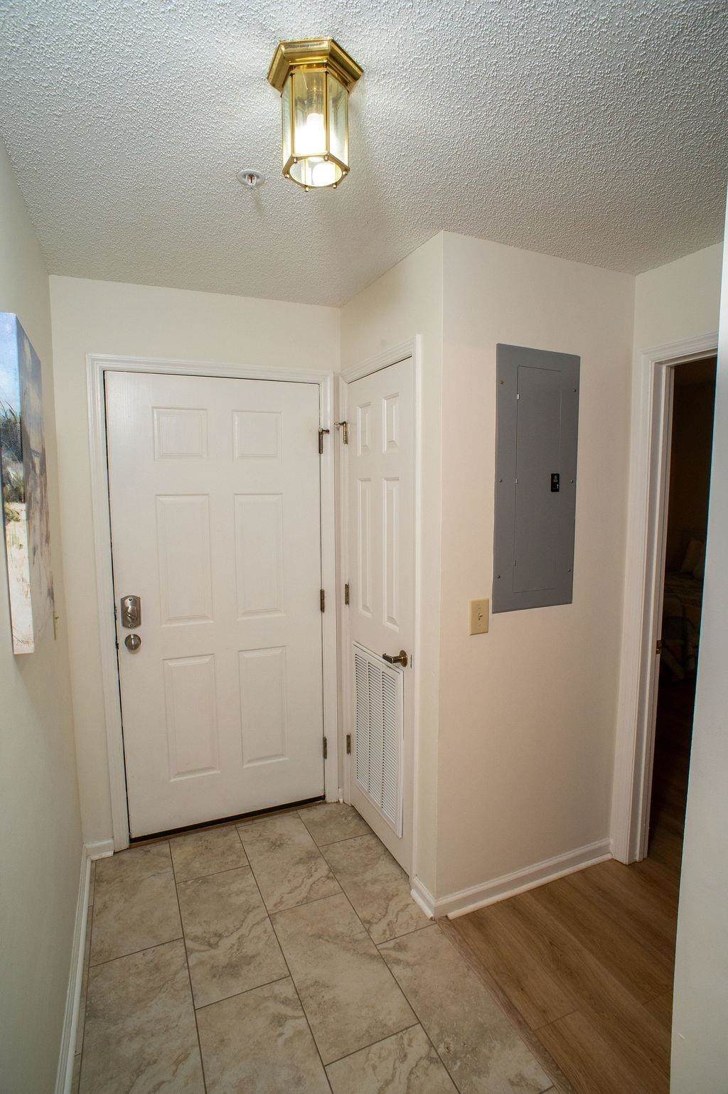 https://bt-photos.global.ssl.fastly.net/ccar/orig_boomver_1_2612387-2.jpg