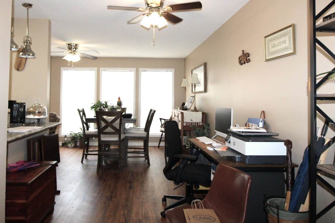 https://bt-photos.global.ssl.fastly.net/ccar/orig_boomver_1_2617408-2.jpg