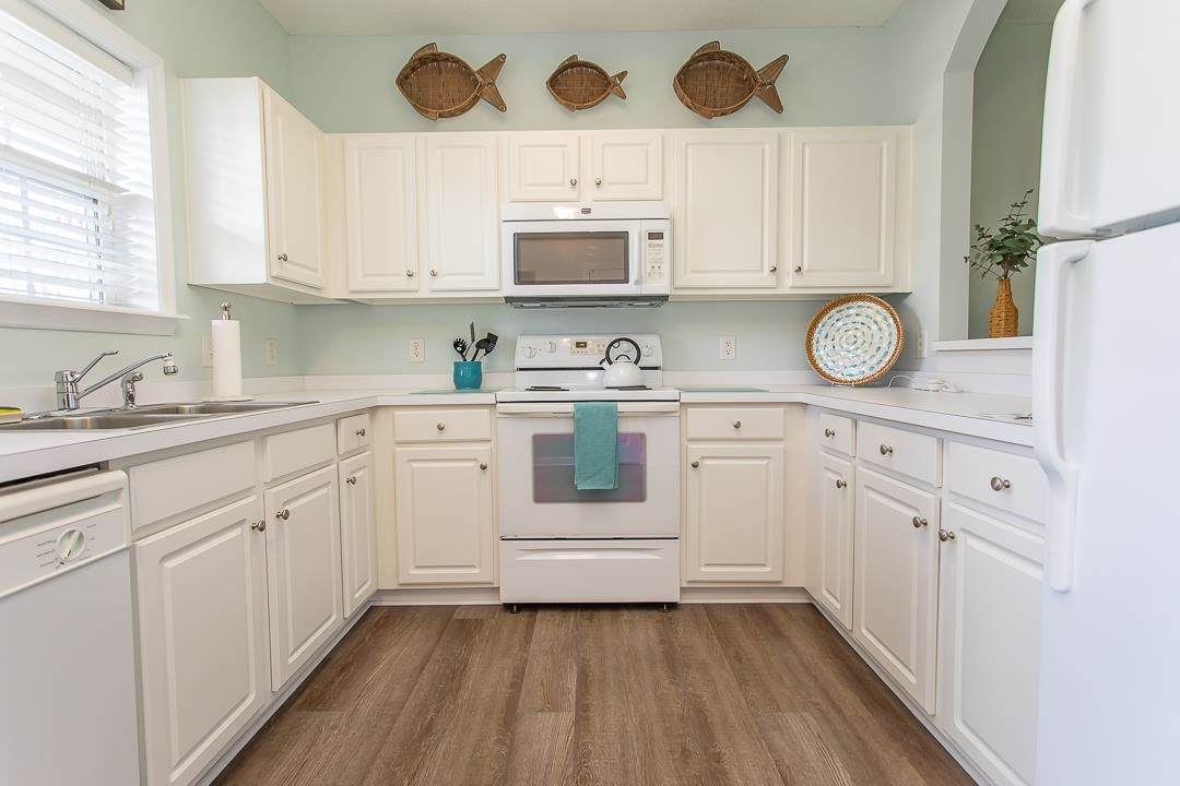 5801 Oyster Catcher Dr. - Photo 1