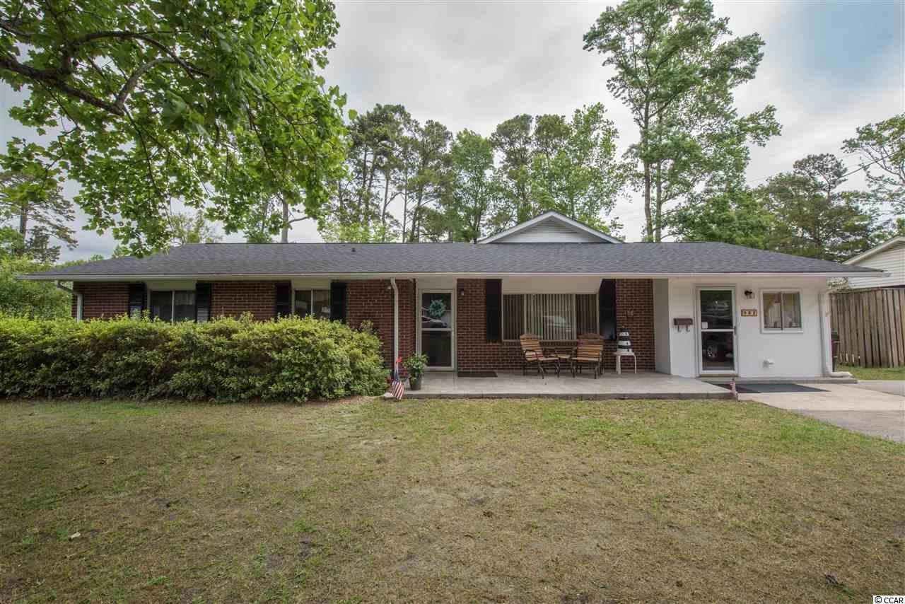 902 47th Ave. N - Photo 1