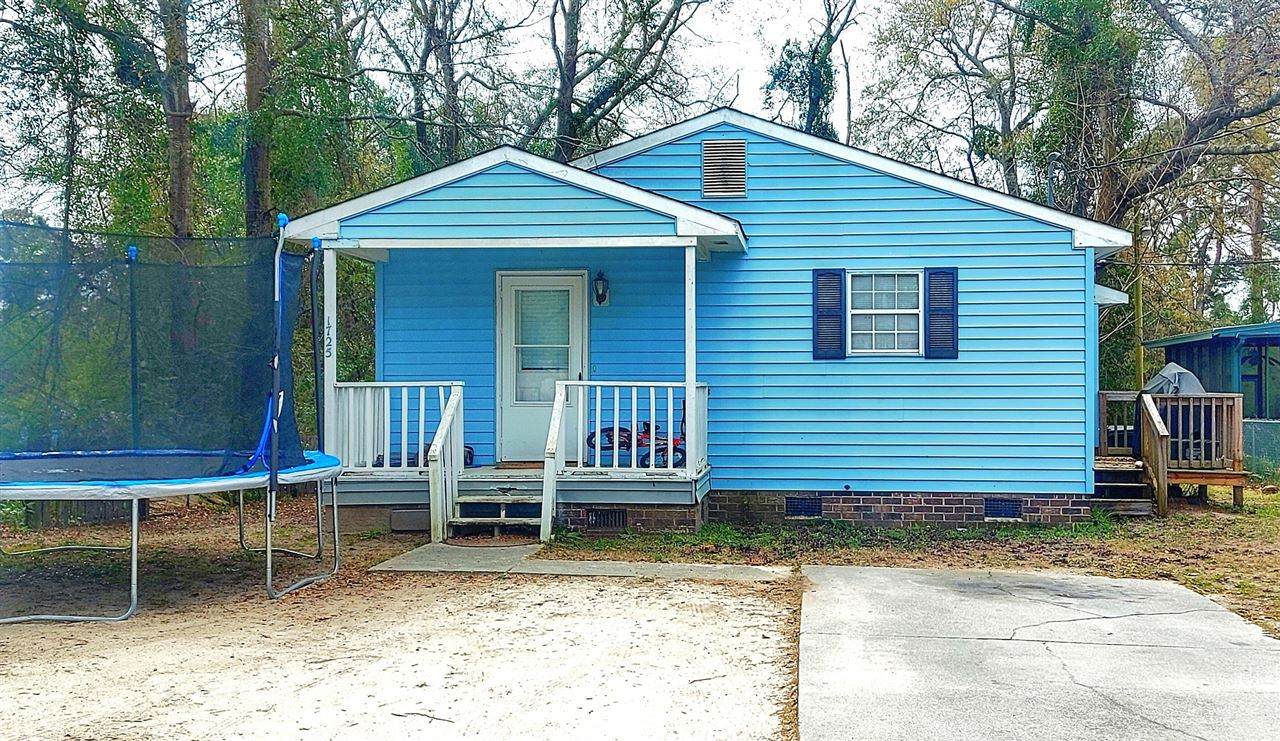 1725 Spivey Ave. - Photo 1