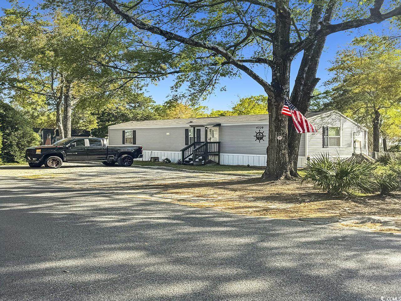 4520 Albatross St. - Photo 1