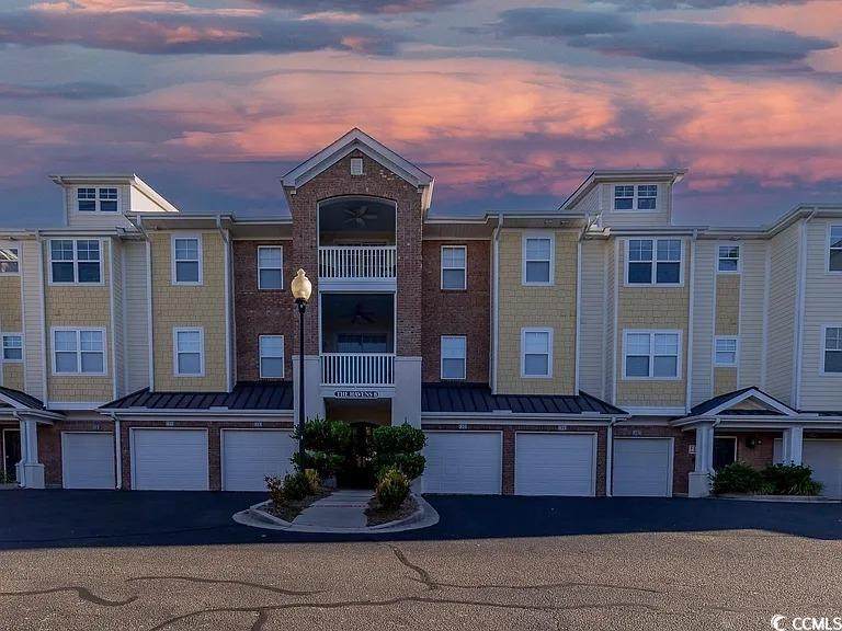 6203 Catalina Dr. - Photo 1