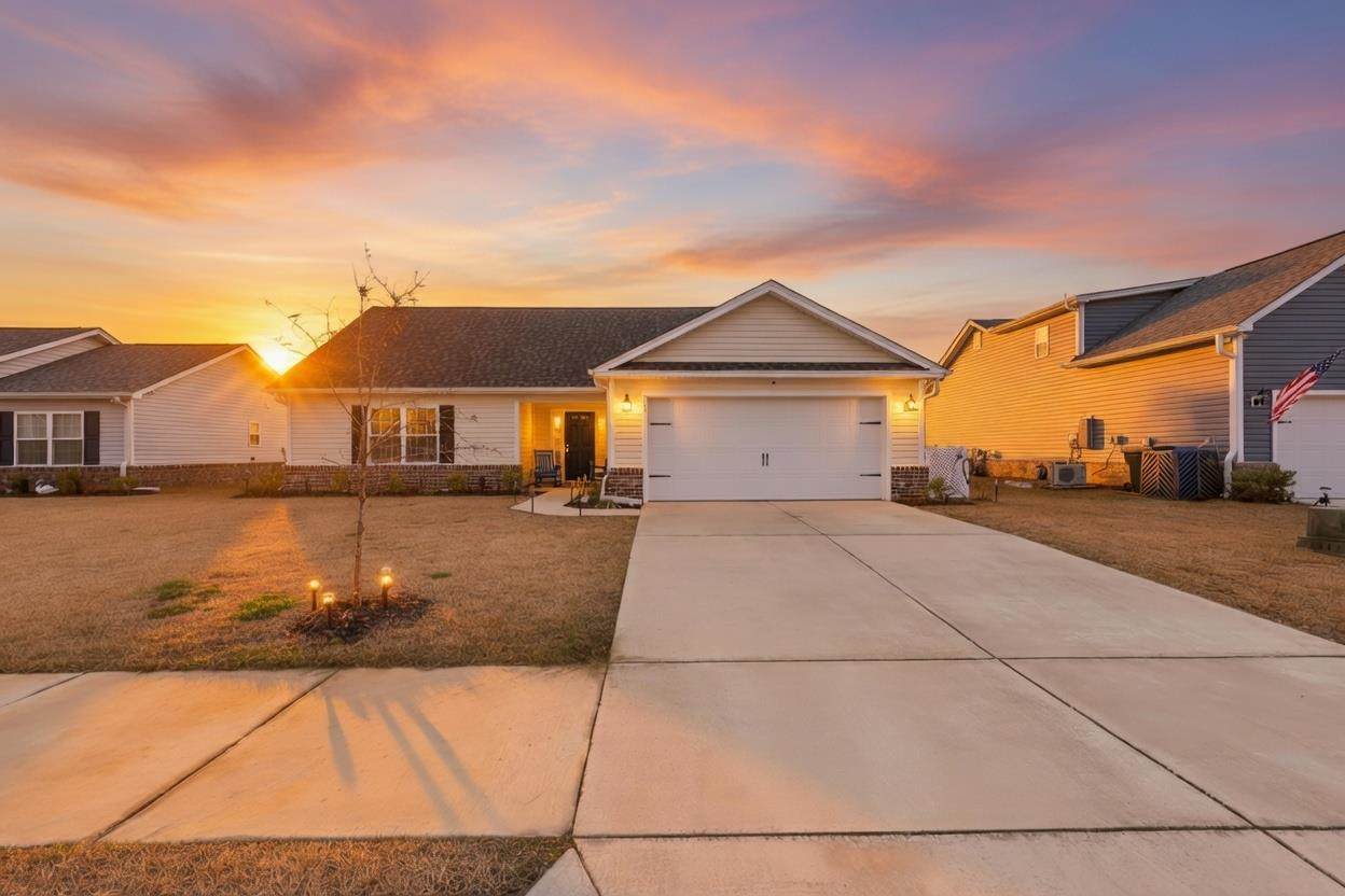 702 Woodside Dr. - Photo 1