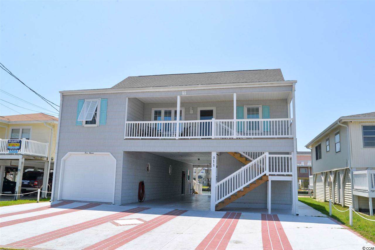 311 51st Ave. N - Photo 1