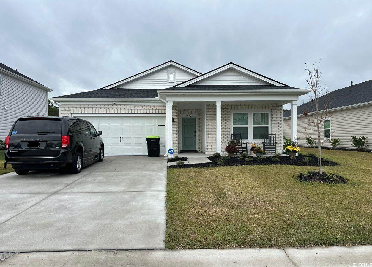7090 Watercress St - Photo 1