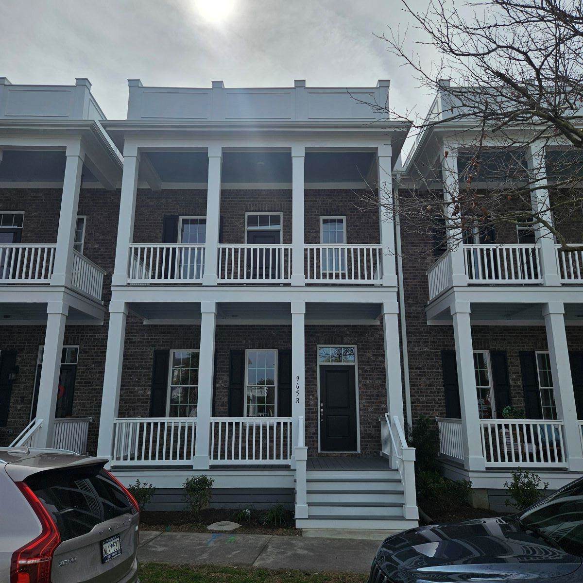 965 Hackler St. - Photo 1