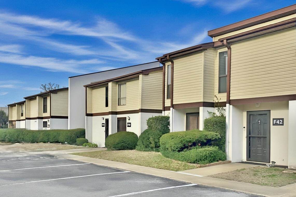 1012 Possum Trot Rd. - Photo 1