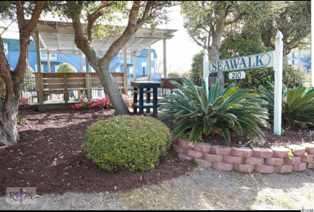 210 28th Ave. S - Photo 1