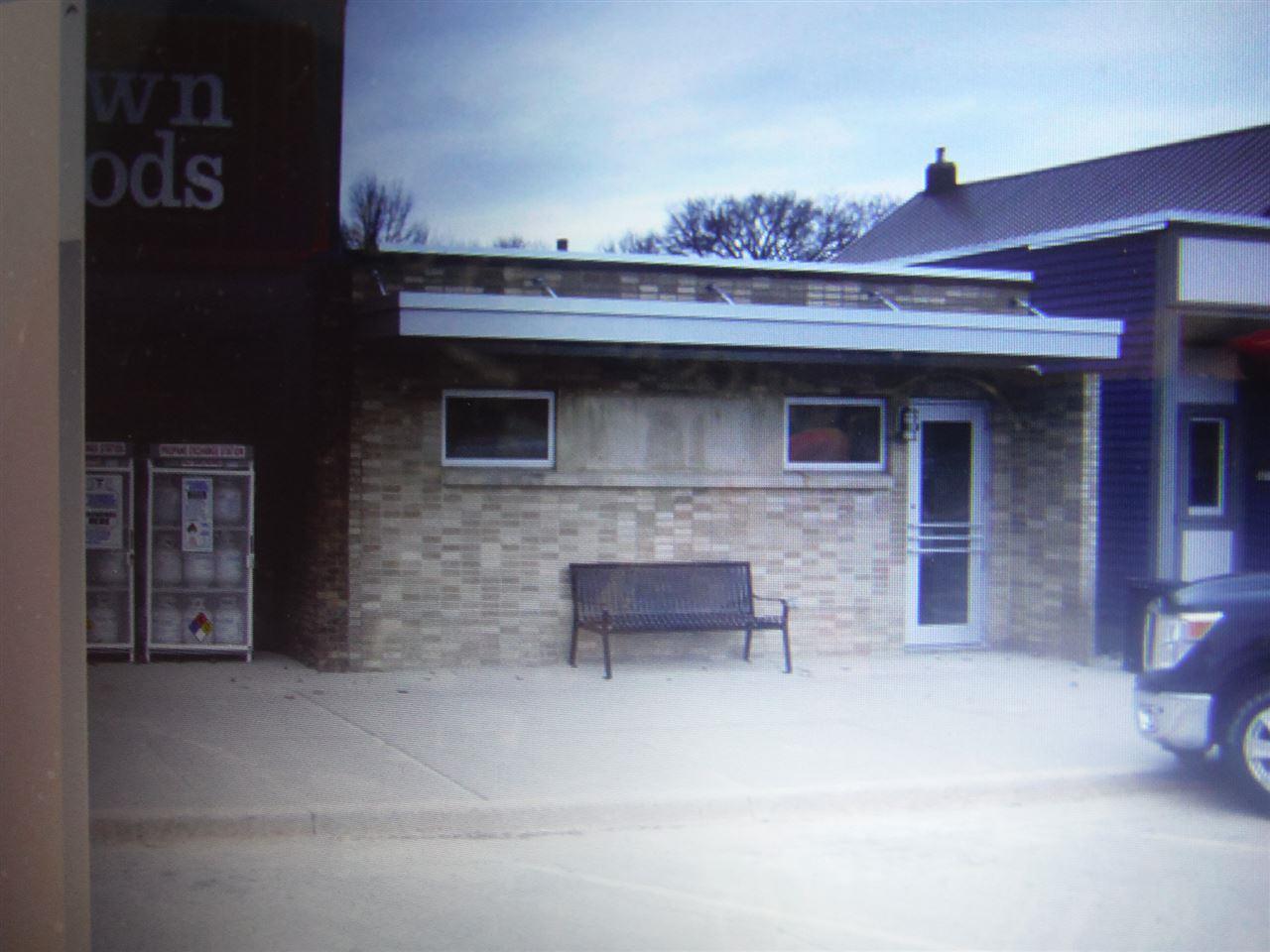121 Main Street - Photo 1