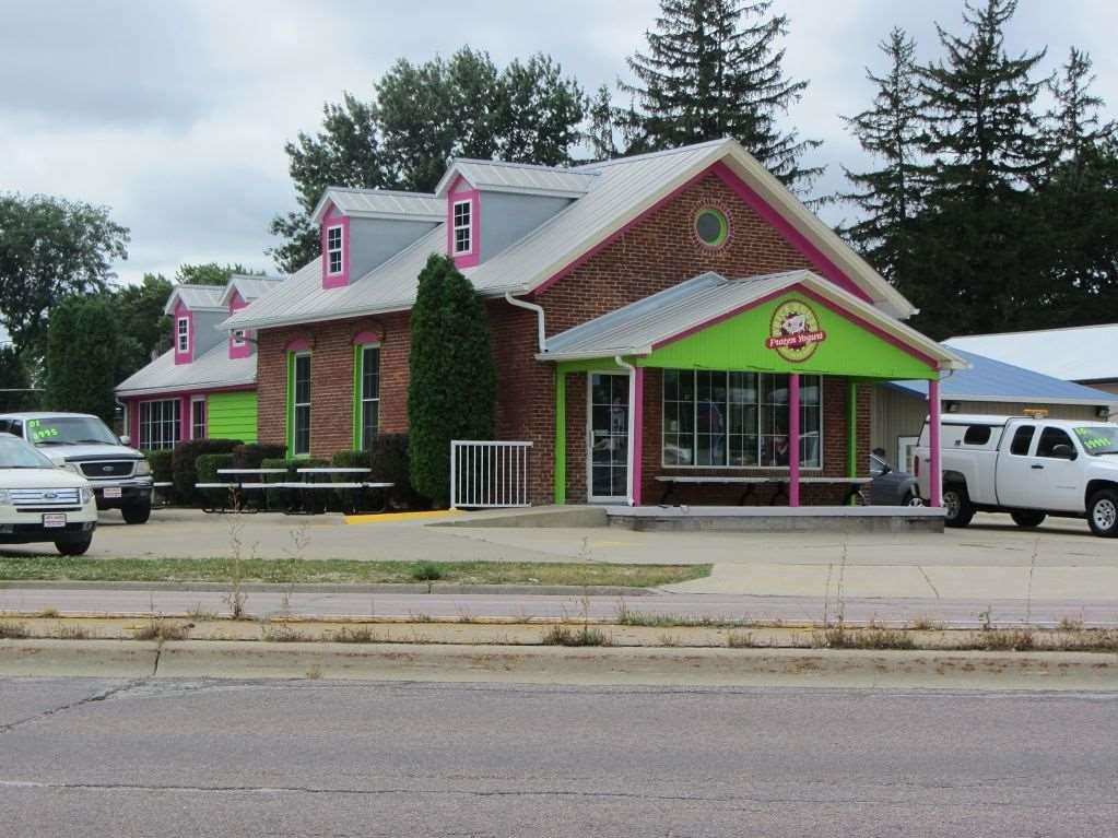 5315 University - Photo 1