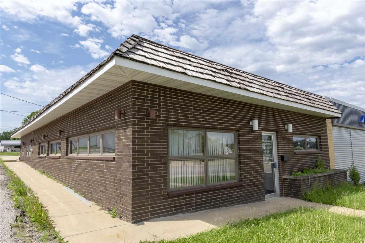 208 Charles - Photo 1