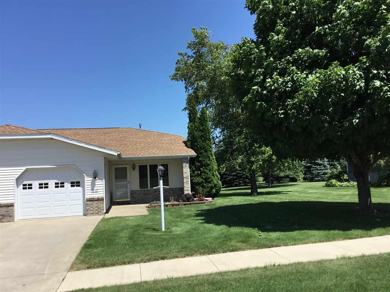 1307 Wemple Street - Photo 1