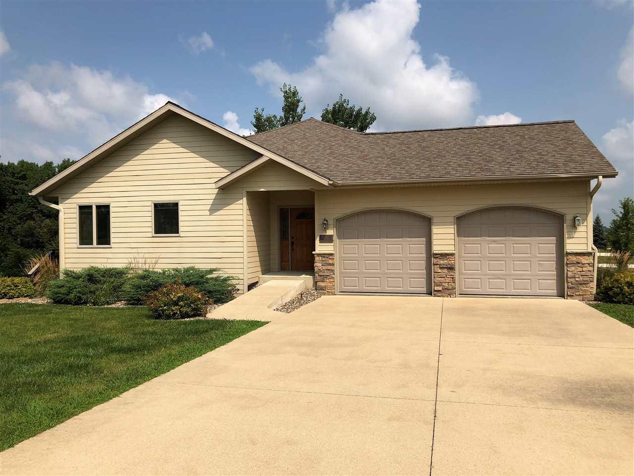 1202 Linden Street - Photo 1