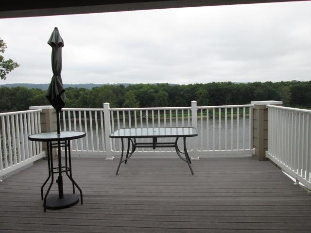 605 Sandy Point Road - Photo 1