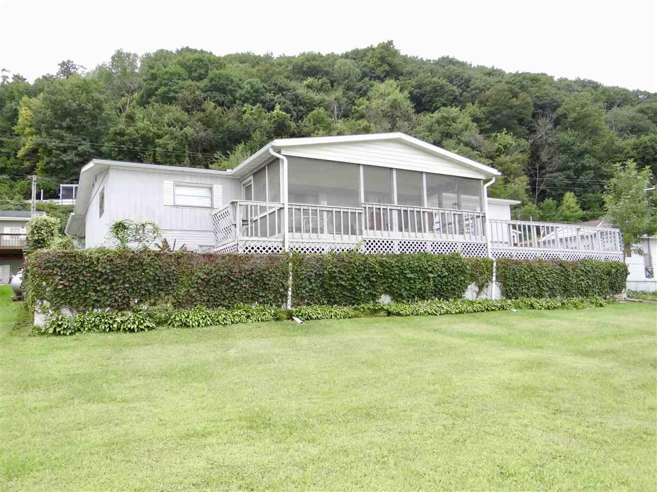 1909 Blue Heron Ln - Photo 1
